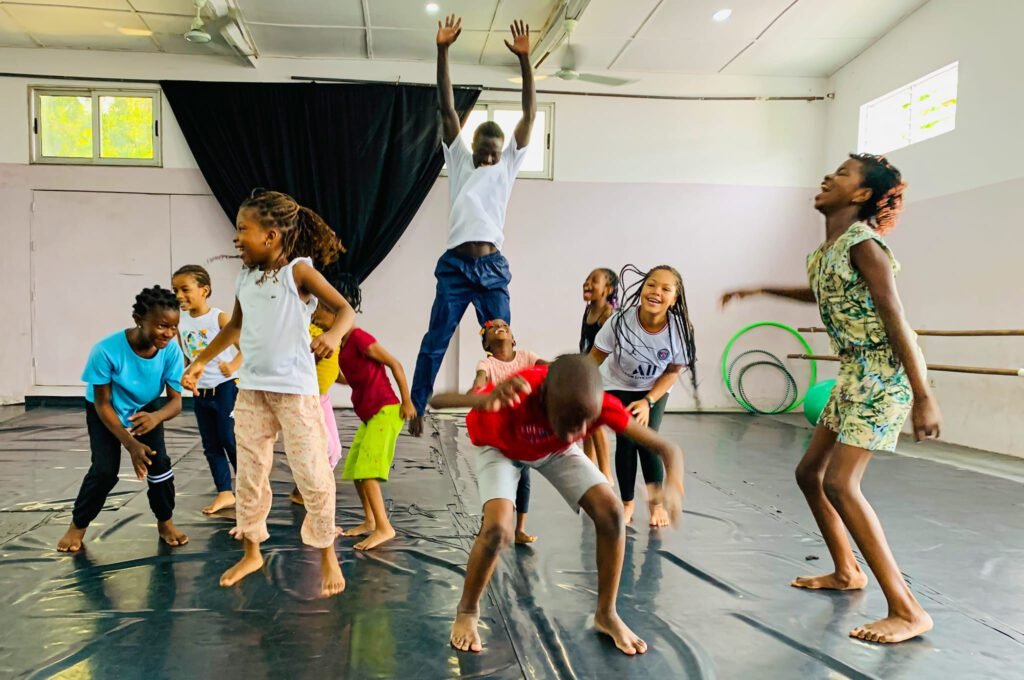 Stage de danse à multicorps